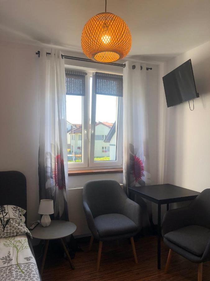 Pokoje Goscinne U Znajomej Ujście-Darłowskie Dış mekan fotoğraf